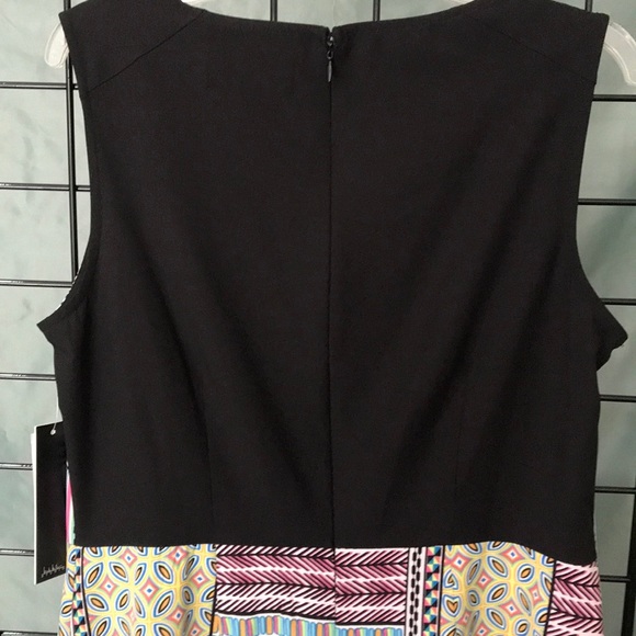 ON HOLD  Nicole Miller Studio * Bright Print Dress - Picture 8 of 8